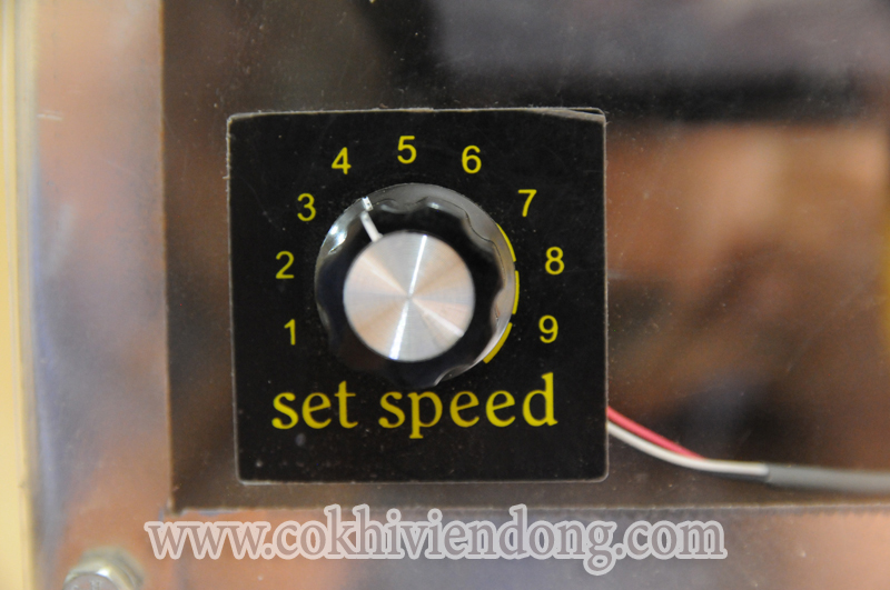 Núm xoay của biến tần máy xay giò chả Núm xoay của biến tần máy xay giò chả