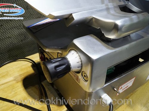 máy cắt thịt bò đông lạnh